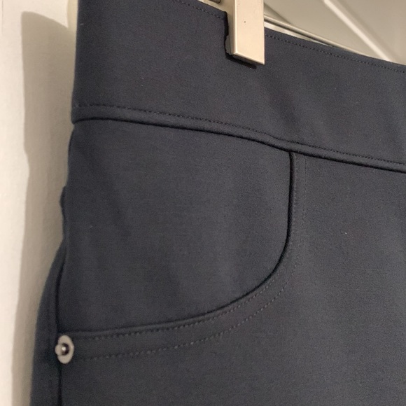 SPANX Ponte Legging - Picture 6 of 16